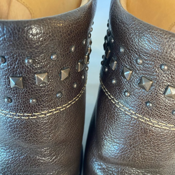 Sofft brown leather studded heeled mule size 7.5. Very gently used. - Picture 13 of 16